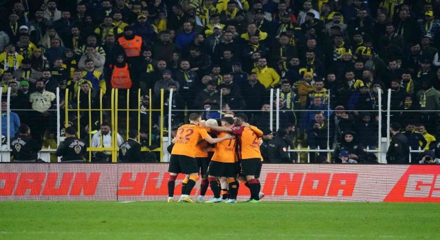 Galatasaray galibiyet serisini 9a çıkardı