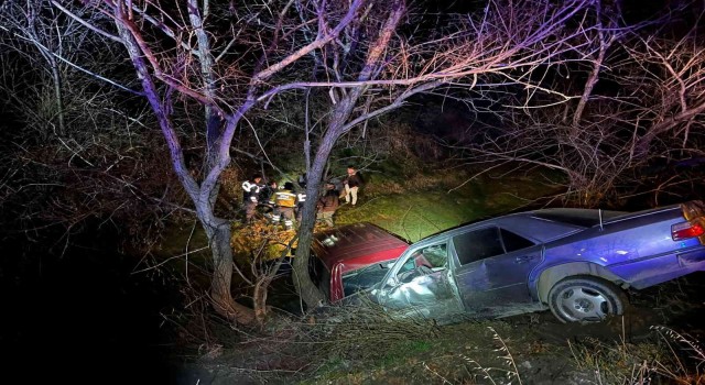 Gedizde trafik kazası: 1 yaralı