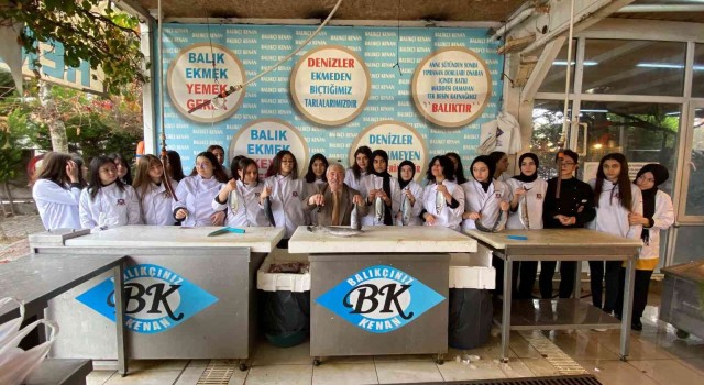 Geleceğin aşçılarının ilk dersi deniz ve balık oldu