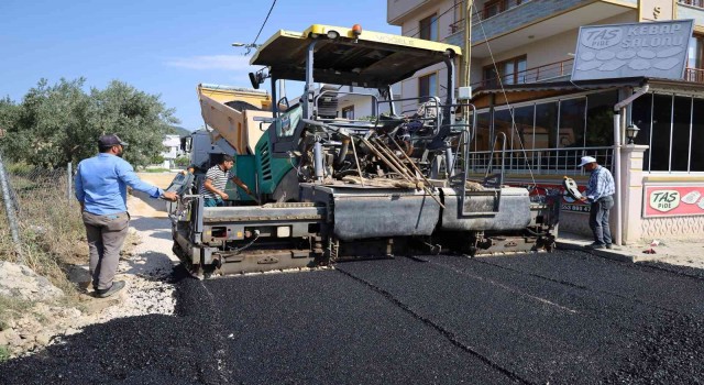 Gemlikte geçen yıl 25 kilometre yol yapıldı
