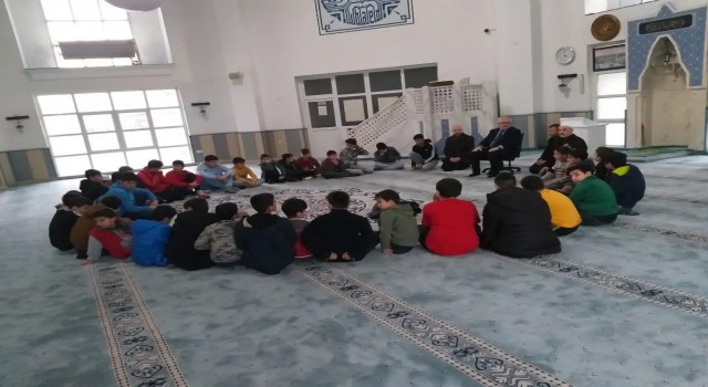 Gençlik dini sohbet yapıldı