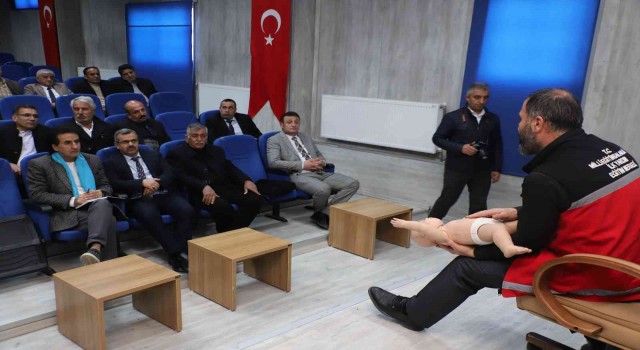 Hakkaride Muhtarlar Aile Okulunda