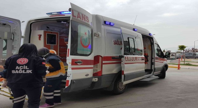 Hastane inşaatından düşen işçi yaralandı
