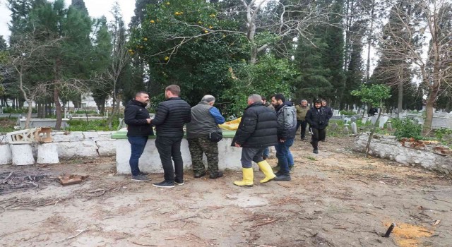 Havranda tarihi mezar taşları kayıt altına alınıyor