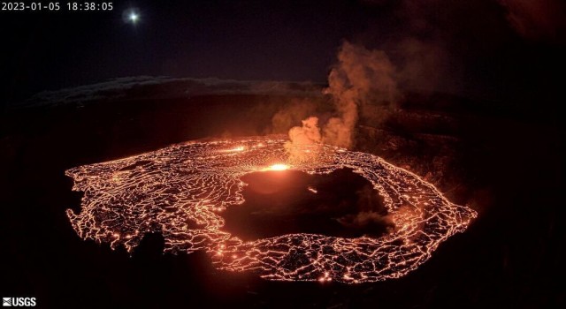 Hawaiideki Kilauea Yanardağında patlama