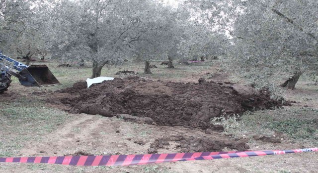 Hayvan gübresinin içinden insan cesedi çıktı