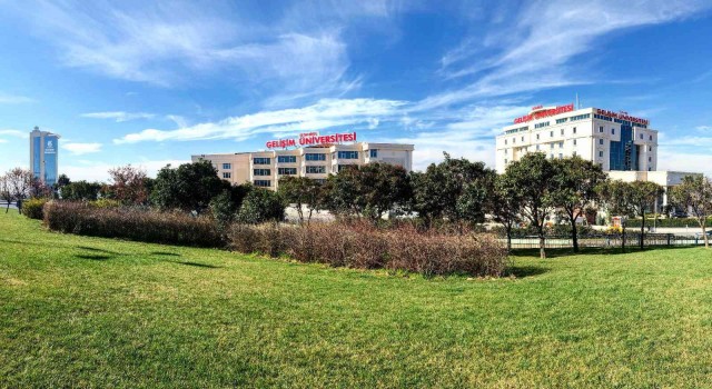 İGÜ, akredite edilen lisans programı sayısıyla zirvede yer aldı
