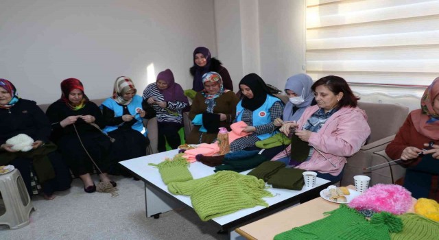 İhtiyaç sahiplerini ısıtmaya gönüllü oldular