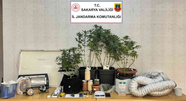 İkametini uyuşturucu imalathanesine çeviren şüpheli yakalandı