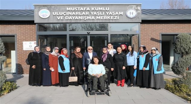 İl Müftüsü Akkuştan Ulu Çınarlar Yaşlı Yaşam ve Dayanışma Merkezine ziyaret