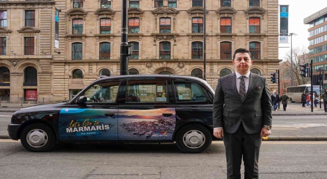 İngilteredeki taksiler Marmaris fotoğraflarıyla süslendi