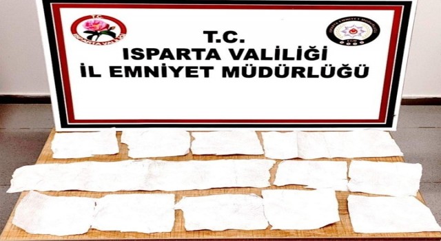 Ispartada 3 kişi uyuşturucu sebebiyle tutuklandı