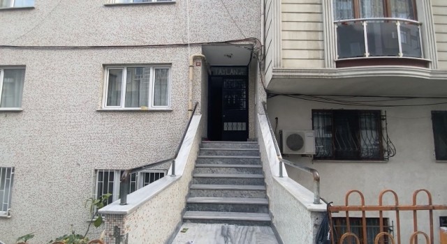 İstanbulda barışma randevusu cinayetinde yeni görüntü: Katil koca canlı yayın yapmış