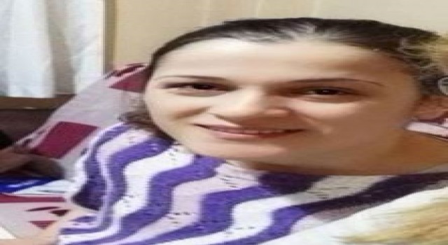 İstanbulda kocası tarafından öldürülen kadın Samsunda toprağa verildi