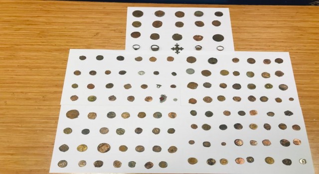 İstanbulda tarihi eser kaçakçılığı operasyonu: 134 parça bulundu