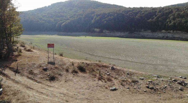 İstanbulun su ihtiyacını karşılayan barajlarda dikkat çeken düşüş