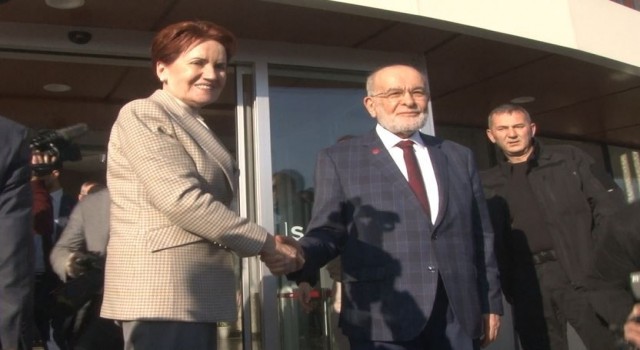 İYİ Parti lideri Akşener, Saadet Partisi Lideri Karamollaoğlunu ziyaret etti