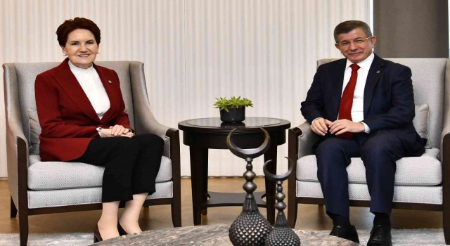 İYİ Parti Lideri Akşenerden Gelecek Partisi Lideri Davutoğluna ziyaret