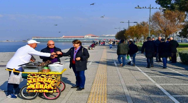 İzmirde sokak satıcıları artık zabıtadan kaçmayacak