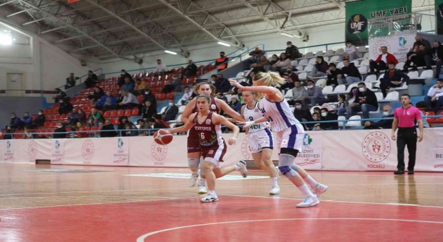 İzmitte binlerce kişi sporla buluşturuldu