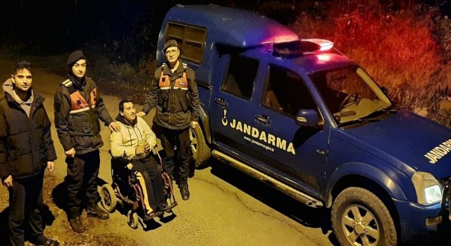 Jandarma yılbaşı gecesi 818 personelle 4 bin 386 kişiyi sorguladı