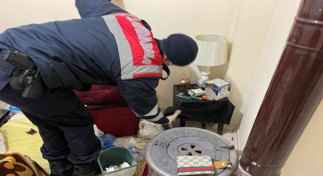 Jandarmadan DEAŞ operasyonu: 3 yabancı uyruklu şahıs tutuklandı