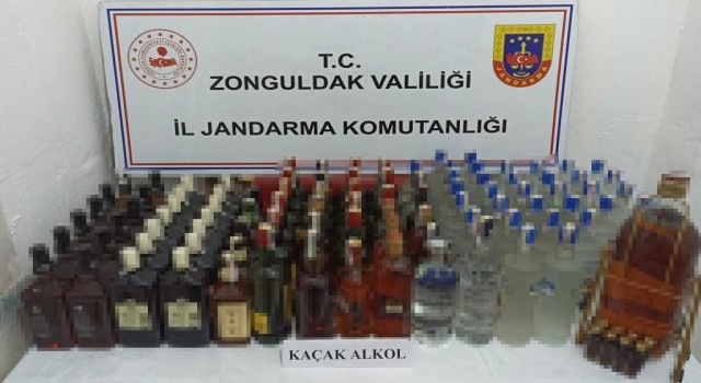 Jandarmadan kaçak içki operasyonu