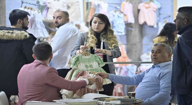 Junioshowa rekor yabancı ziyaretçi