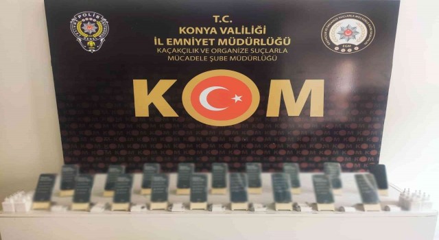 Kaçak cep telefonu satıcıları polisin sanal devriyesine takıldı