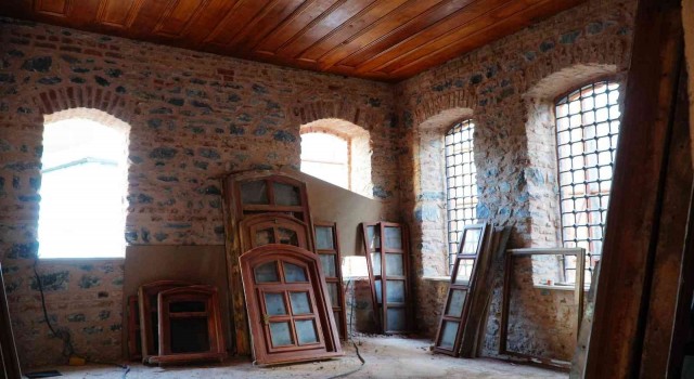 Kağıthanede Mazi Atiyle buluşuyor