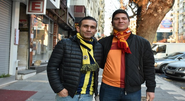 Kahramanmaraşta derbi öncesi dostluk görüntüleri