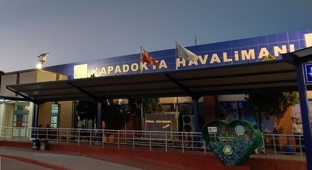 Kapadokya Havalimanından uçanların sayısı 400 bini geçti