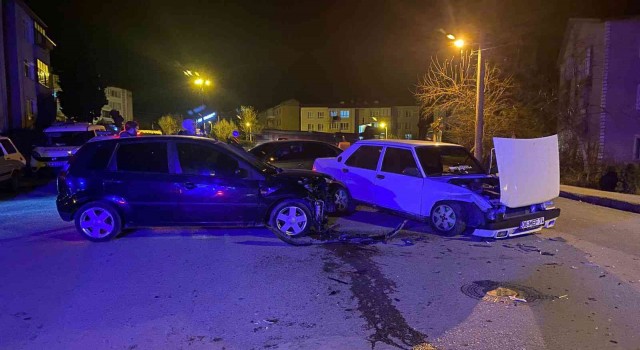 Karabükte trafik kazası: 2 yaralı