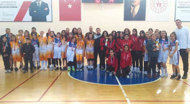 Karamanda düzenlenen okul sporları yıldızlar basketbol müsabakaları sona erdi