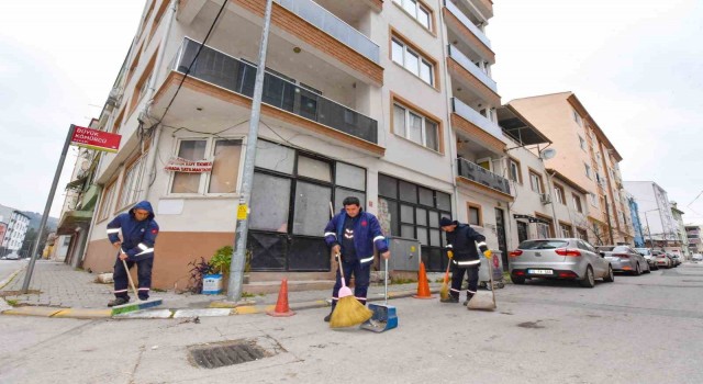 Kareside temizlik çalışmaları sürüyor
