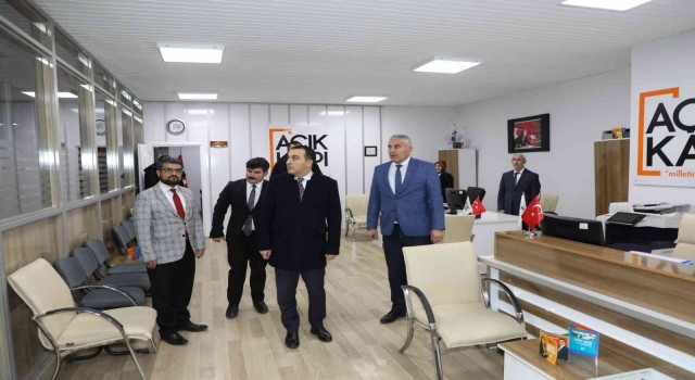 Karsta ‘Açık Kapıya 4 bin 263 kişi başvuruda bulundu