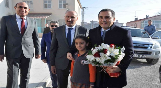 Karsta yarıyıl tatili başladı