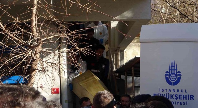 Kartalda 2 kadının ölü bulunduğu evden uyuşturucu, fare zehri ve şizofreni ilaçları çıktı
