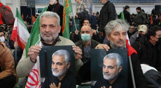 Kasım Süleymani ölümünün 3üncü yıldönümünde İranda anıldı
