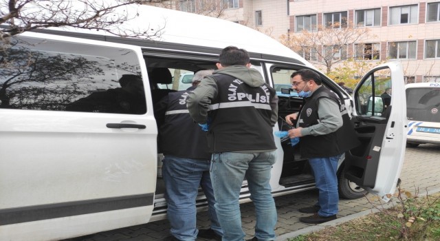 Kavgada bıçakla yaralandı