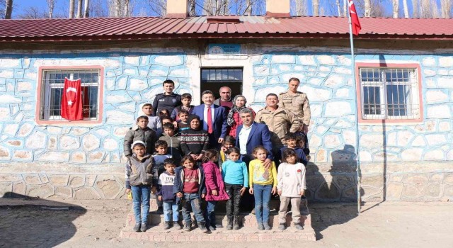Kaymakam Özçelik: “Amacımız, devletimizin vatandaşlarımıza uzanan elleri olduğumuzu göstermek”