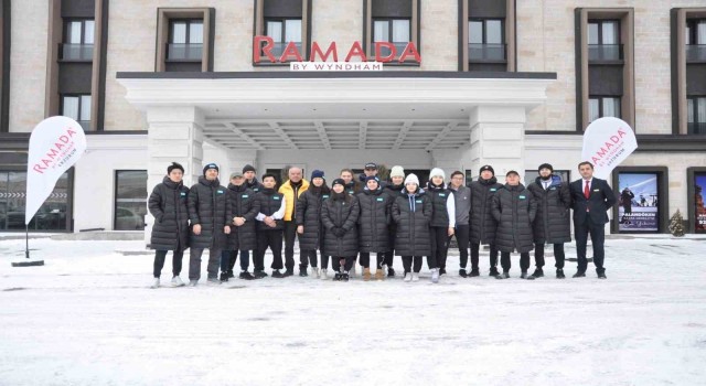 Kazakistan Short Track Milli Takımı, dünya kupasına Erzurumda hazırlanıyor