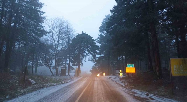 Kazdağlarında beklenen kar yağışı başladı