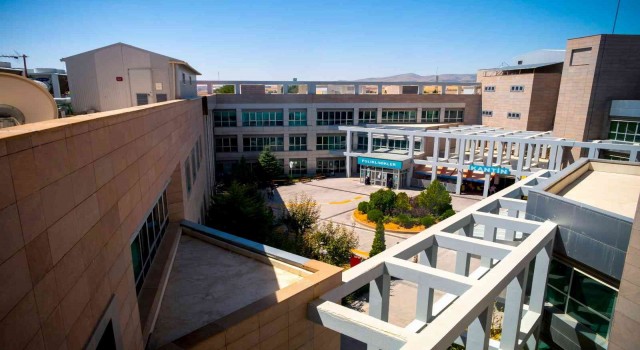 KEAHda bir yılda 1 milyon 76 bin kişinin tedavisi yapıldı