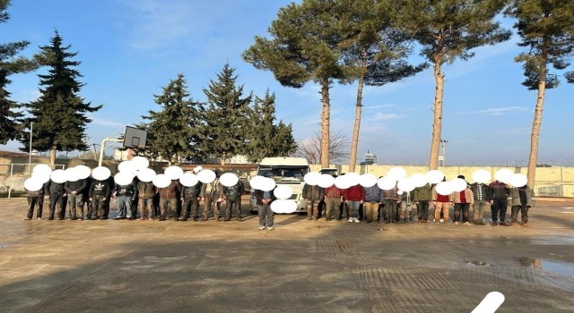 Kiliste 48 kaçak göçmen yakalandı
