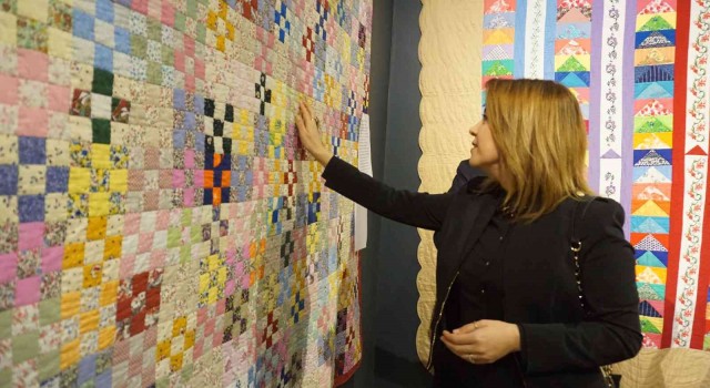 Kırkyama ile yapılan 40 eser düzenlenen sergide görücüye çıktı