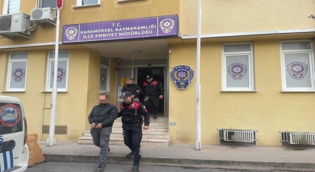 Kocaelide aranan 2 şahıs yakalandı