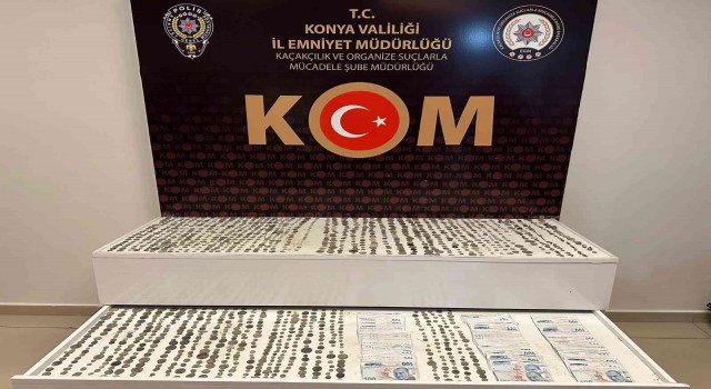 Konyada polisin durdurduğu araçtan bin 460 adet sikke çıktı