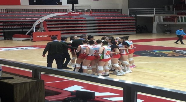 KSK Voleybolun gözü play-offta