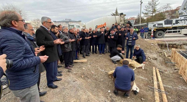 Kuluda Mescid-i Aksa Camisinin temeli dualarla atıldı